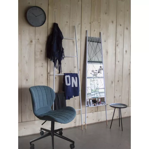 OMG office chair