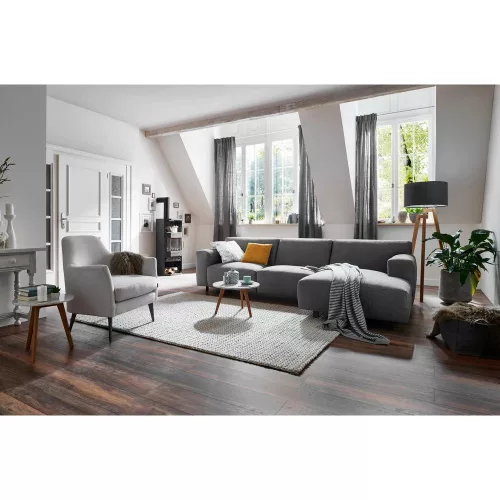 Dione armchair, based on your needs!