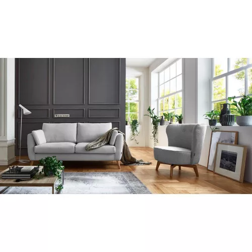 Carmen armchair, based on your needs!