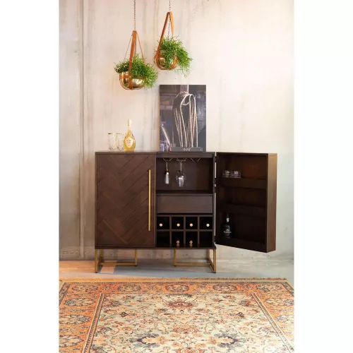 Class cabinet