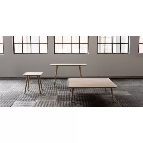 Love dohányzóasztal