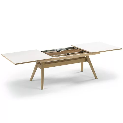 Skovby Sm11 extendable dining table