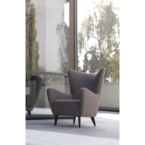 Elsa armchair, based on your needs!