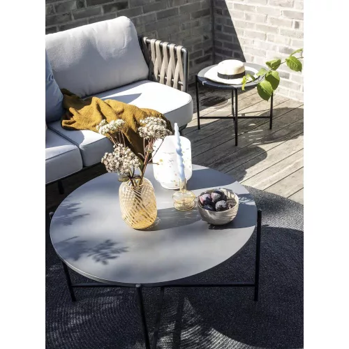 Avisa garden lounge table