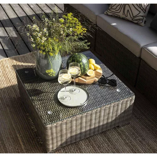 Calvi garden lounge table