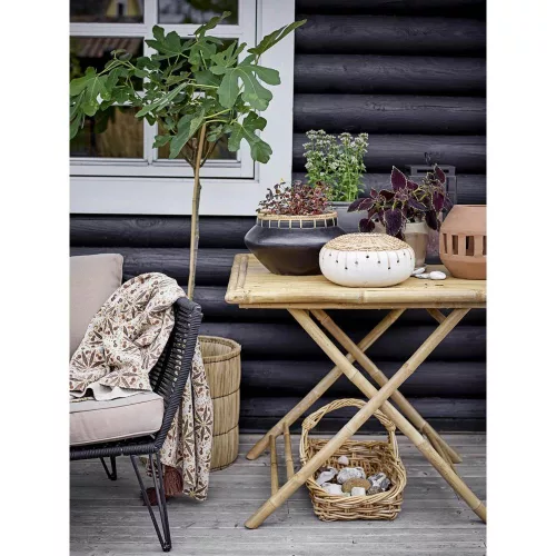 Mundo outdoor lounge armchair
