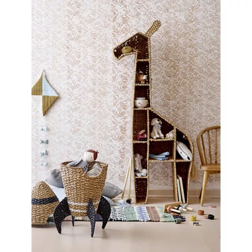 Kalu giraffe-shaped shelf