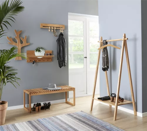Carvé hanger