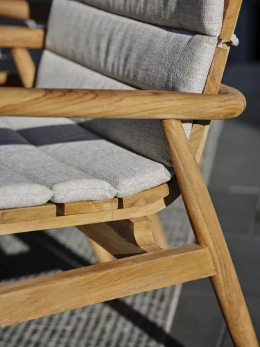 Lilja Garden Armchair