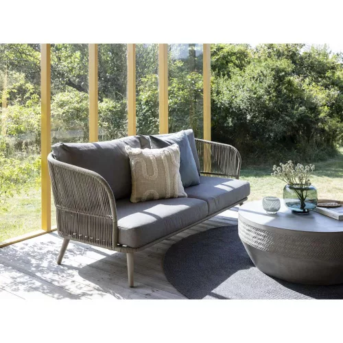 Kumo garden sofa