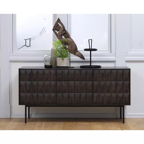 Latina sideboard