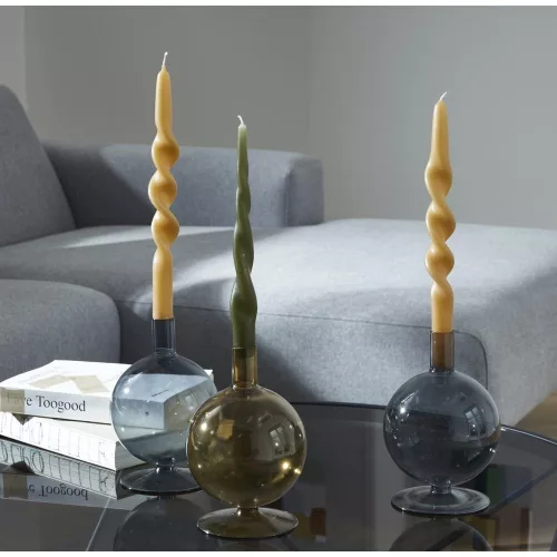 Regnar candle holder