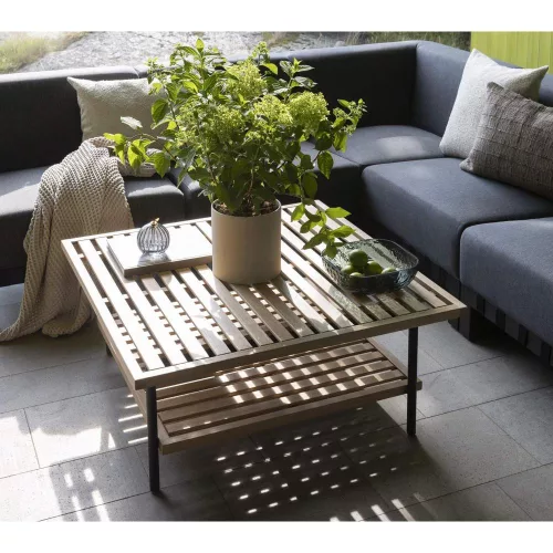Valbo garden coffee table