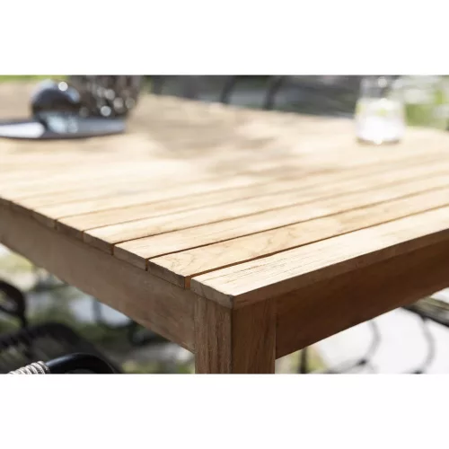Sigrun garden table