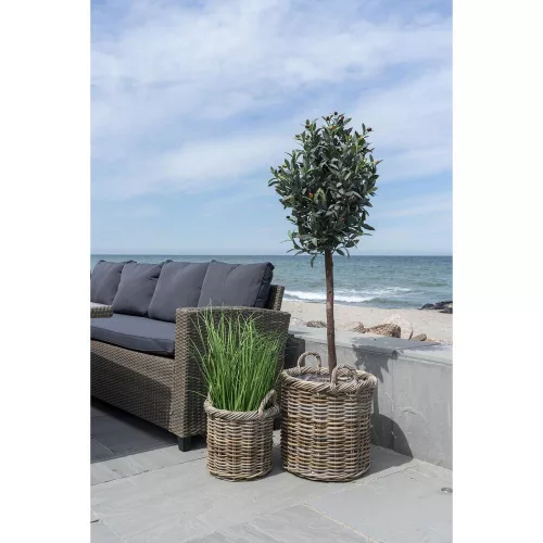 Artificial artificial flower