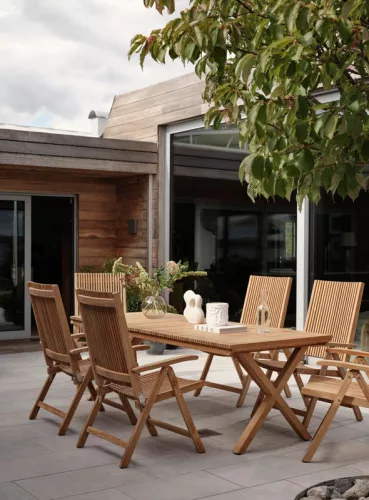 Julita Adjustable Garden Chair