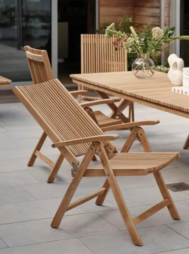 Julita Adjustable Garden Chair