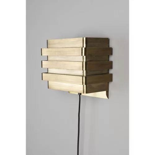 Dumont wall lamp
