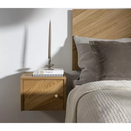 Maly baloldali éjjeliszekrény