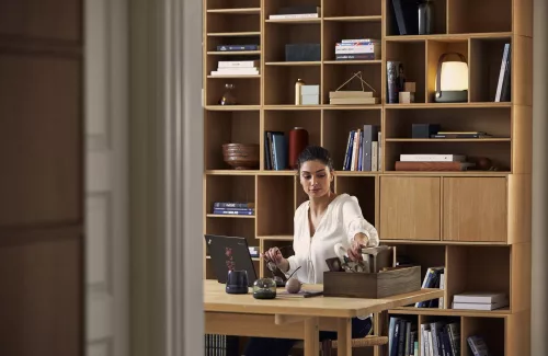 Glow 08 green LED candle holder