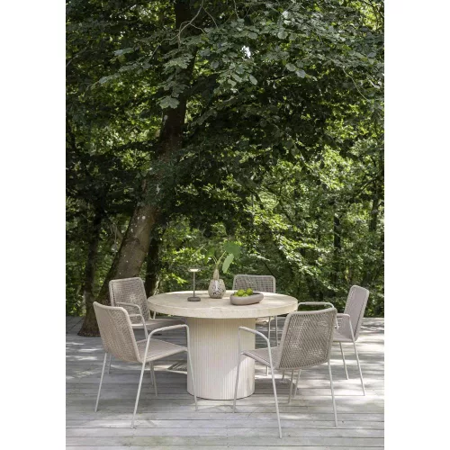 Marca garden table