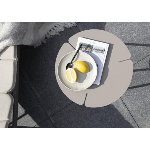 Moka outdoor side table