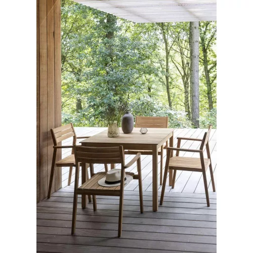 Sigrun garden table