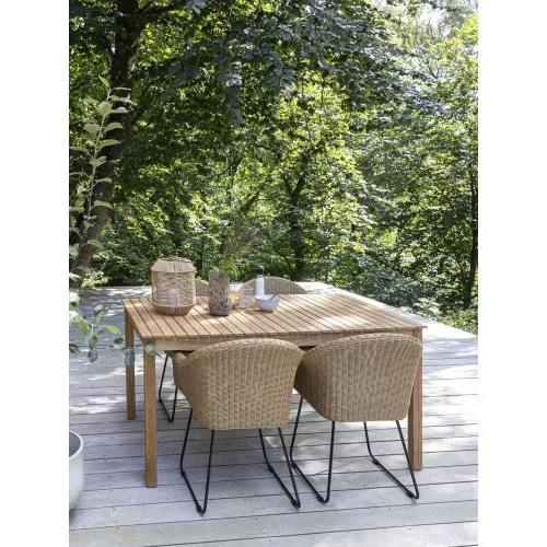 Sigrun garden table