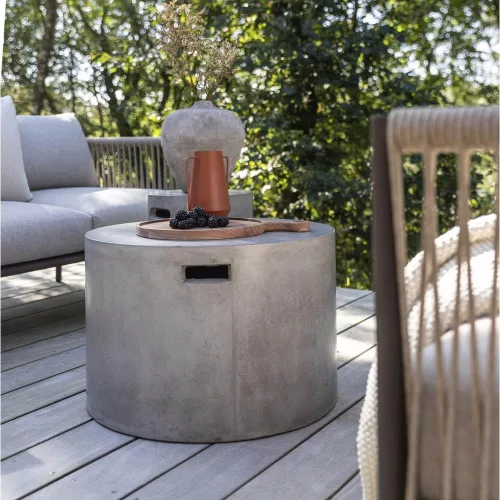 Vigo outdoor side table