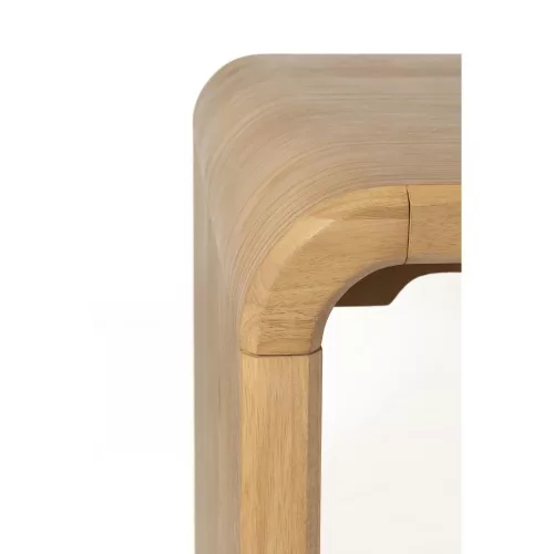 Brave dining table