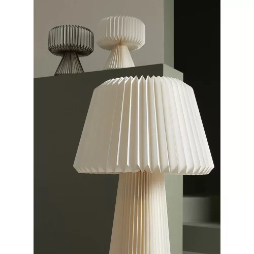 Lillesand floor lamp