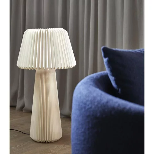 Lillesand floor lamp