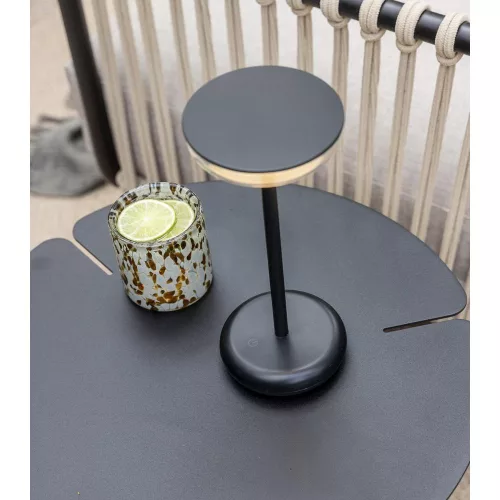 Lindesberg tölthető LED asztali lámpa