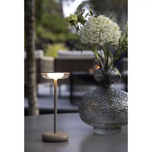 Lindesberg tölthető LED asztali lámpa