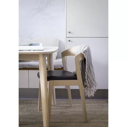 SM119 extendable dining table