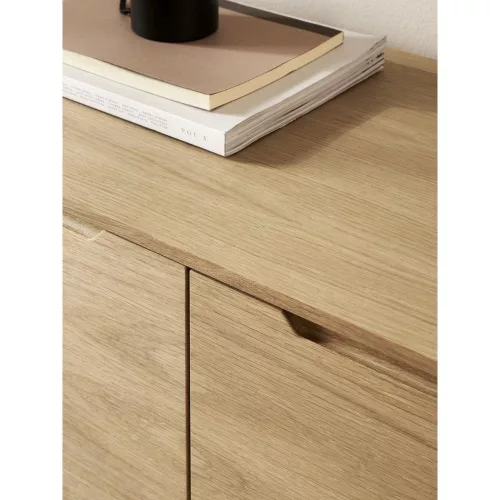SM304 sideboard