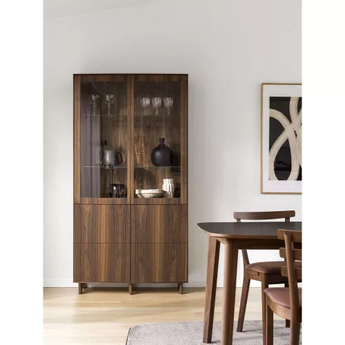 SM119 extendable dining table
