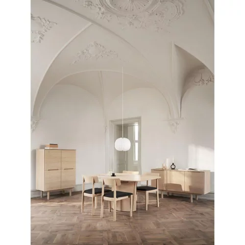 SM116 extendable dining table