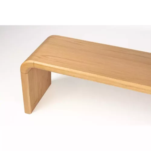 Brave dining table and bench