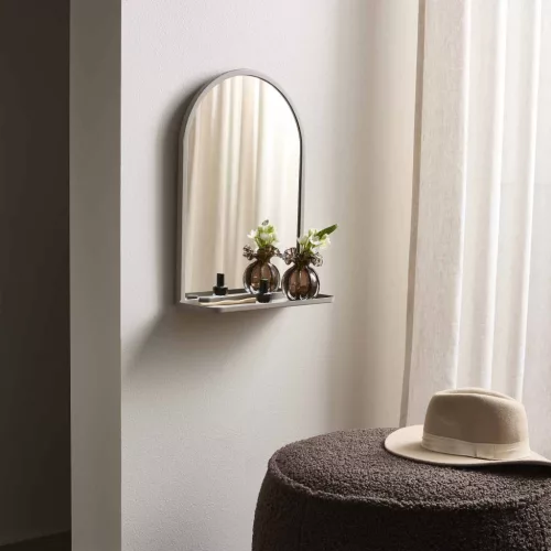Sigbjorn mirror with shelf