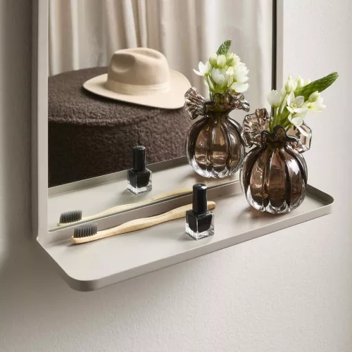 Sigbjorn mirror with shelf