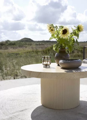 Marca outdoor coffee table