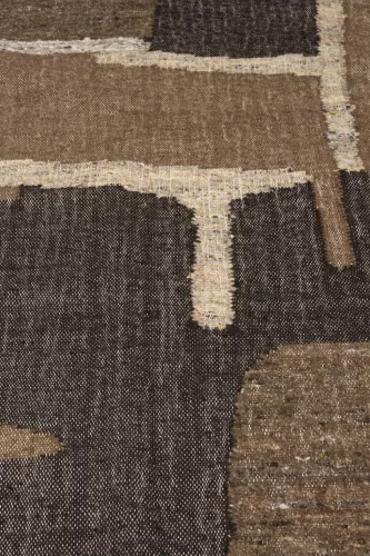 Briton rug