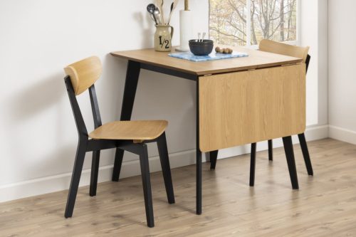 Roxby extendable dining table