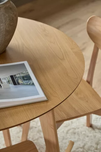 Roxby dining table, round