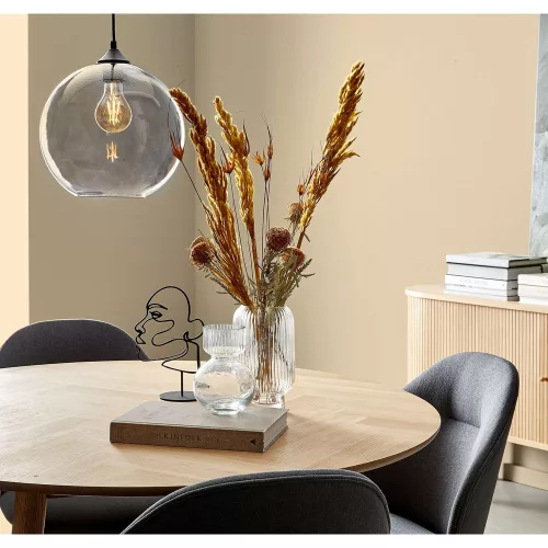 Richmond dining table