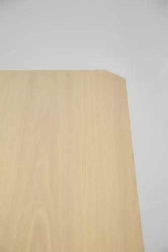 EDGE extendable dining table