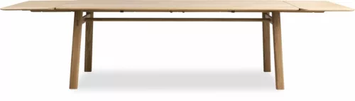 Crafty extendable dining table