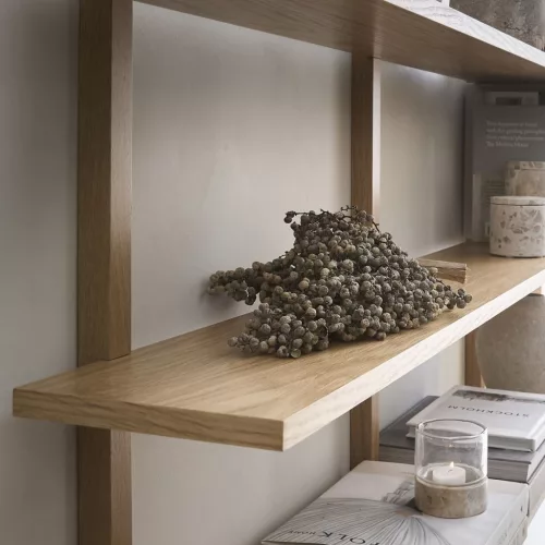 Bondi wall shelf