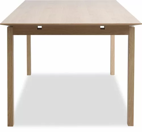 Vindal extendable dining table